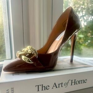 Steve Madden cognac brown heels - size 6